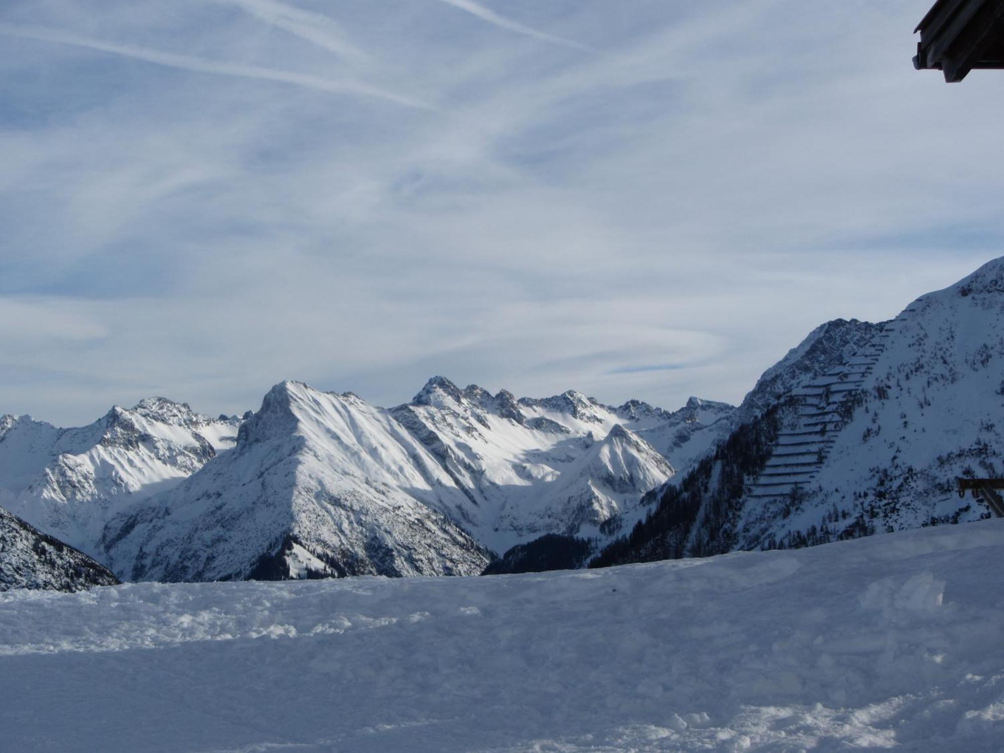 Gasthof Sonne Haeselgehr ภายนอก รูปภาพ