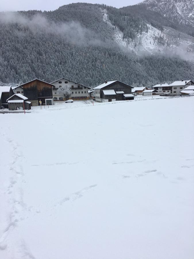 Gasthof Sonne Haeselgehr ภายนอก รูปภาพ