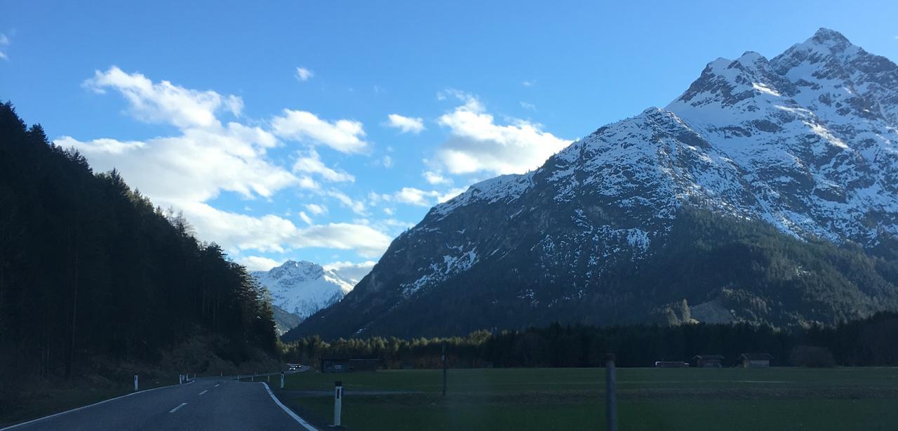 Gasthof Sonne Haeselgehr ภายนอก รูปภาพ